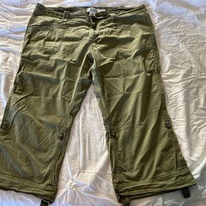 Aventura Capri Pants